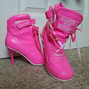 Retro Hot pink Bumper 85 tennis shoes/heels size 9